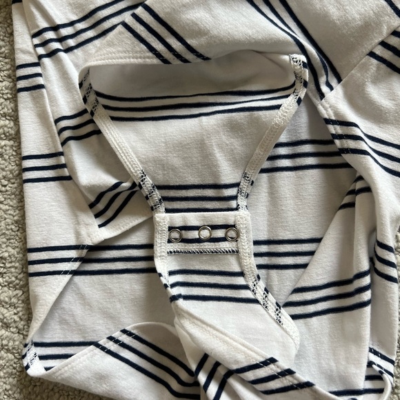 VS Pink bodysuit - Picture 2 of 3